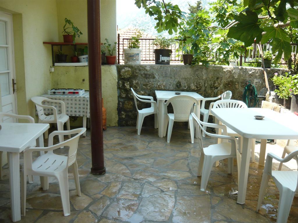Rooms Banicevic Risan Ngoại thất bức ảnh