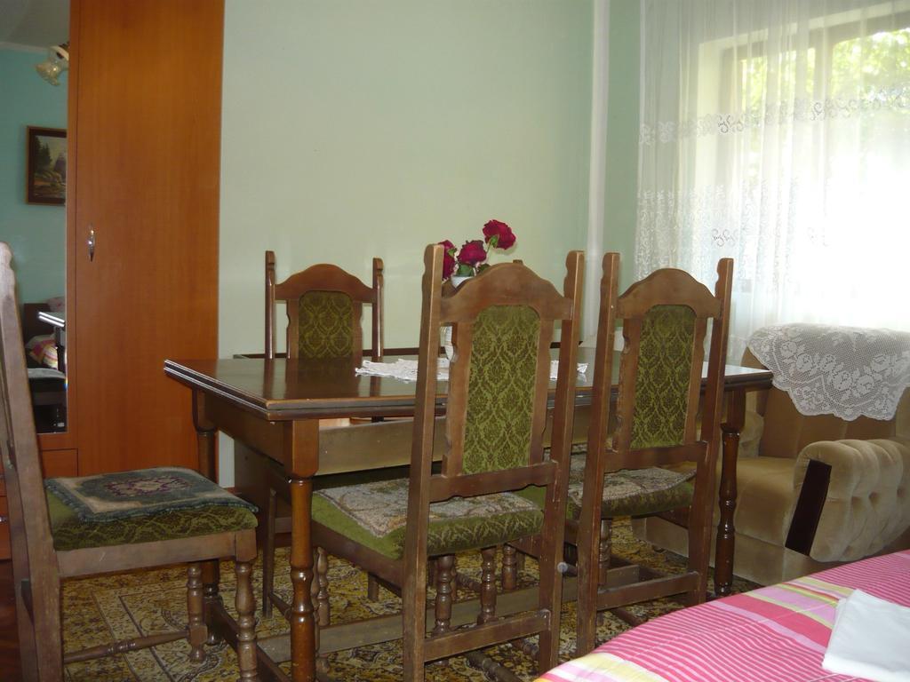 Rooms Banicevic Risan Phòng bức ảnh