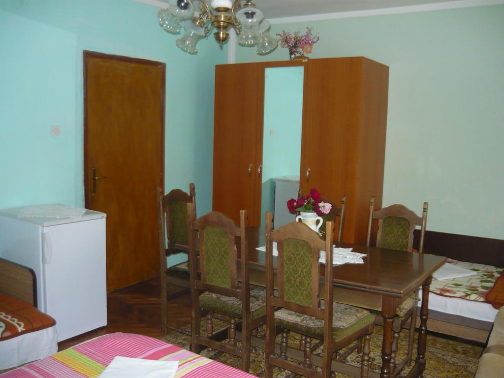 Rooms Banicevic Risan Phòng bức ảnh
