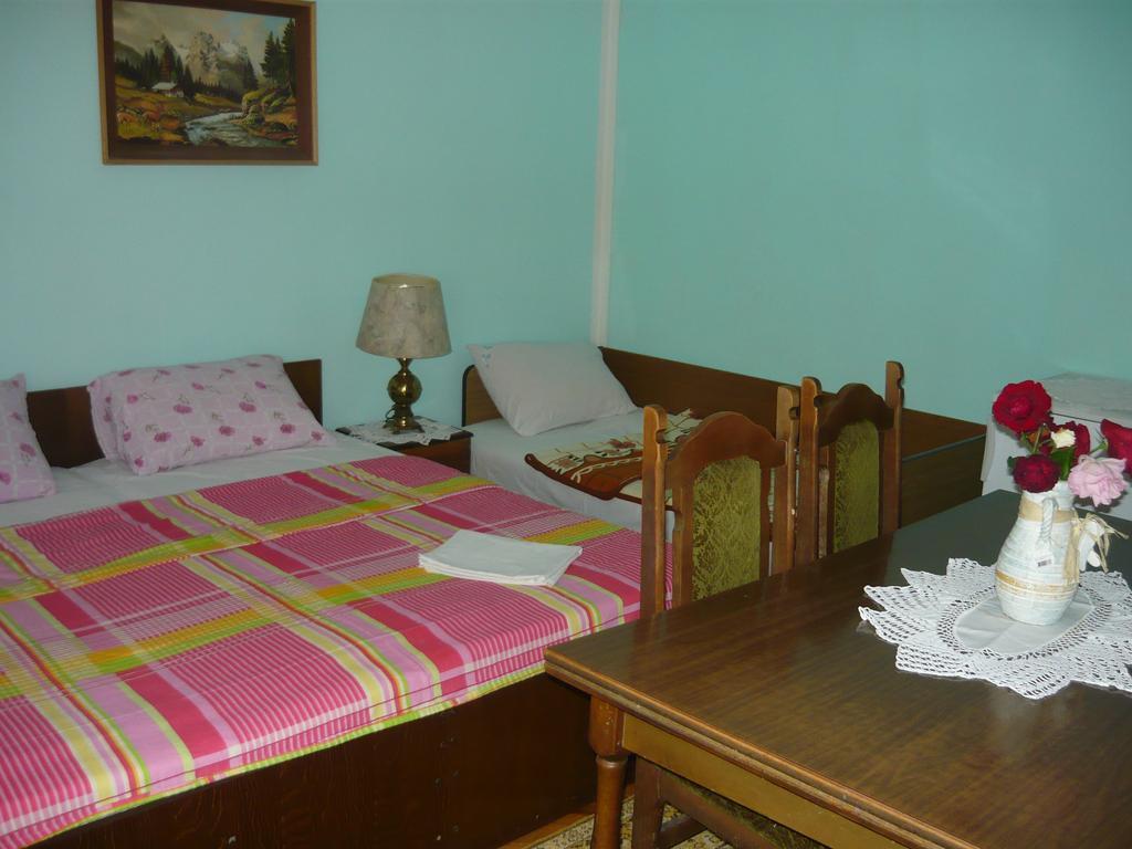 Rooms Banicevic Risan Phòng bức ảnh